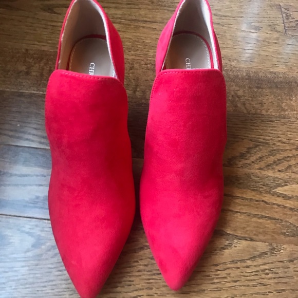 Red booties - Picture 2 of 2